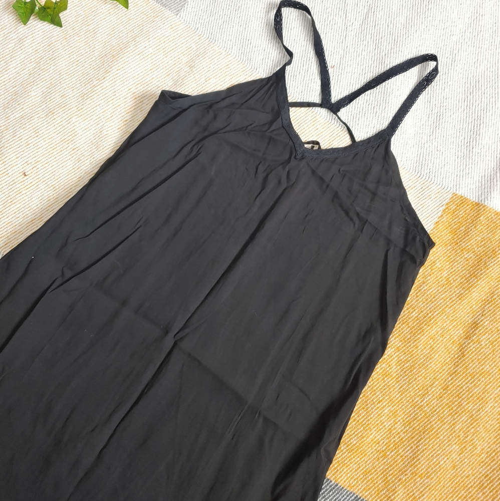 Black slip dress🖤